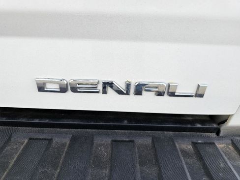 Used 2017 GMC Sierra 1500 Denali w/ Denali Ultimate Package image 34