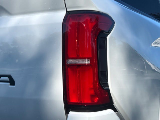 Used 2026 Toyota Tacoma SR5 AWD/4WD image 11
