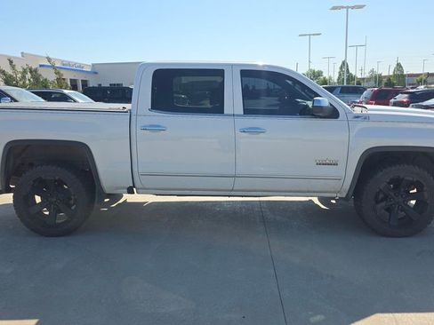 Used 2018 GMC Sierra 1500 SLT w/ Texas SLT Premium Package AWD/4WD image 6
