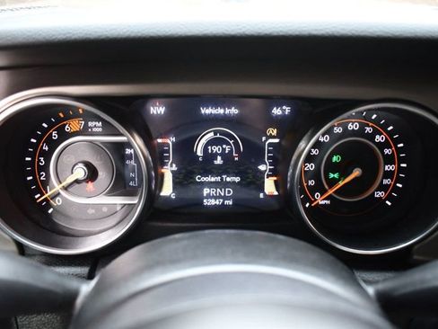 Used 2020 Jeep Wrangler Unlimited Sport image 29