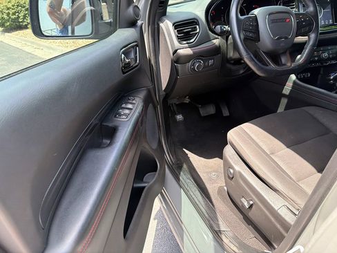 Used 2023 Dodge Durango GT AWD/4WD image 25