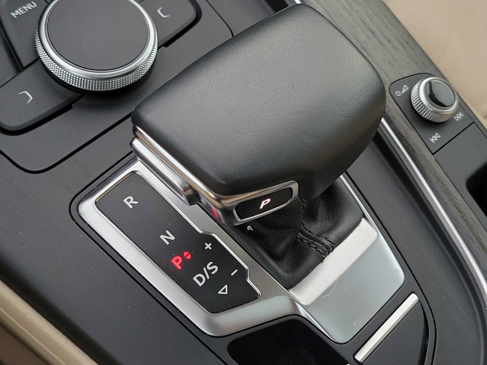 Used 2019 Audi A4 2.0T Premium w/ Convenience Package FWD image 31