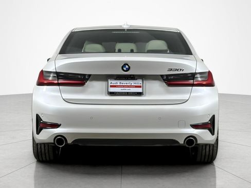 Used 2021 BMW 330i Sedan w/ Convenience Package RWD image 4