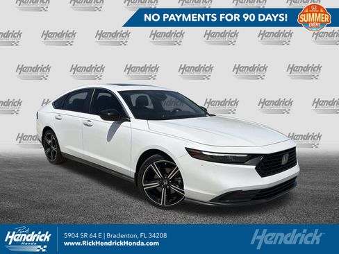 Used 2024 Honda Accord Sport image 1