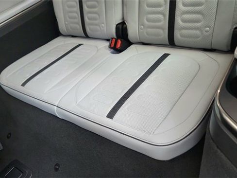 Used 2023 Rivian R1S Adventure image 32