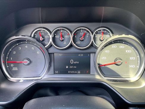 Used 2021 Chevrolet Tahoe RST image 22