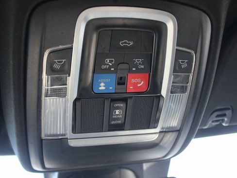 Used 2022 RAM 1500 Laramie w/ Sport Appearance Package image 12