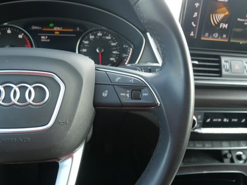 Used 2023 Audi Q5 2.0T Premium w/ Convenience Package image 25