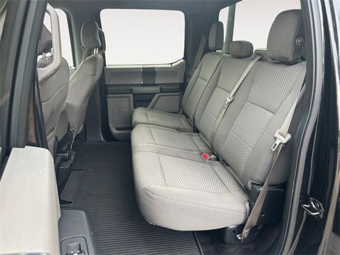 Used 2016 Ford F150 XLT image 13