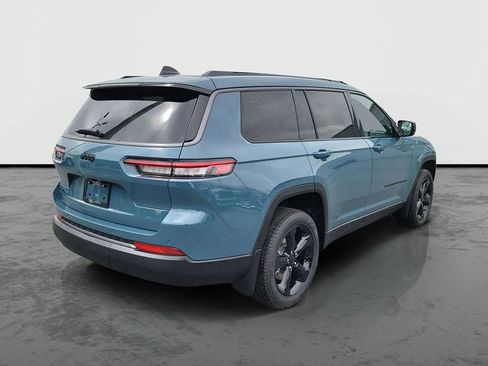 New 2026 Jeep Grand Cherokee L Limited AWD/4WD image 2