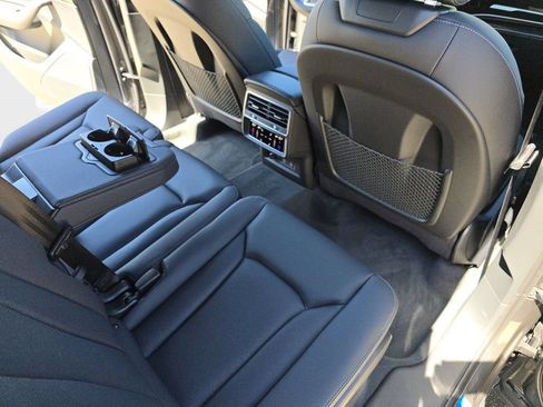 Used 2026 Audi Q7 3.0T Premium Plus w/ Premium Plus Package AWD/4WD image 11