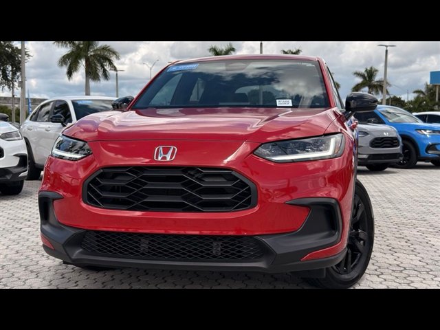 Certified 2026 Honda HR-V Sport image 2