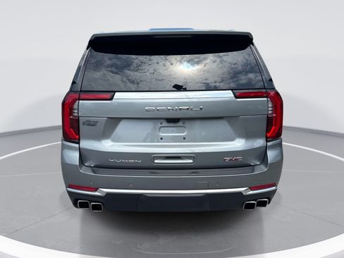 Used 2025 GMC Yukon Denali w/ Denali Reserve Package AWD/4WD image 7