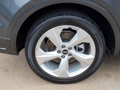 Used 2022 Audi Q5 2.0T Premium Plus image 13