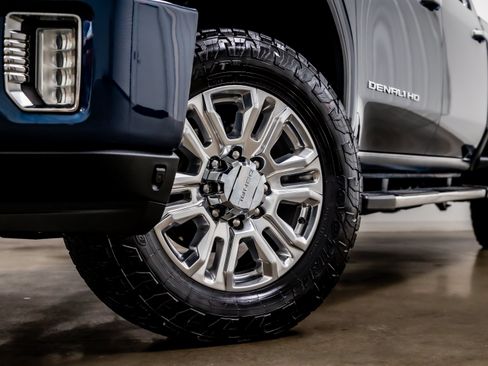 Used 2021 GMC Sierra 2500 Denali w/ Denali Ultimate Package AWD/4WD image 25