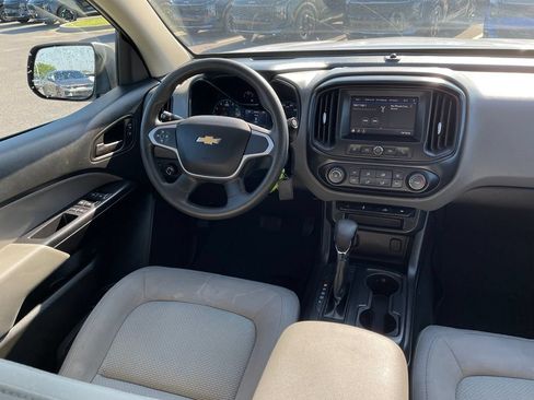 Used 2022 Chevrolet Colorado W/T w/ WT Convenience Package RWD image 21