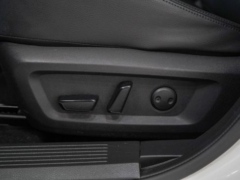 Used 2023 Nissan Rogue SL w/ SL Premium Package AWD/4WD image 28