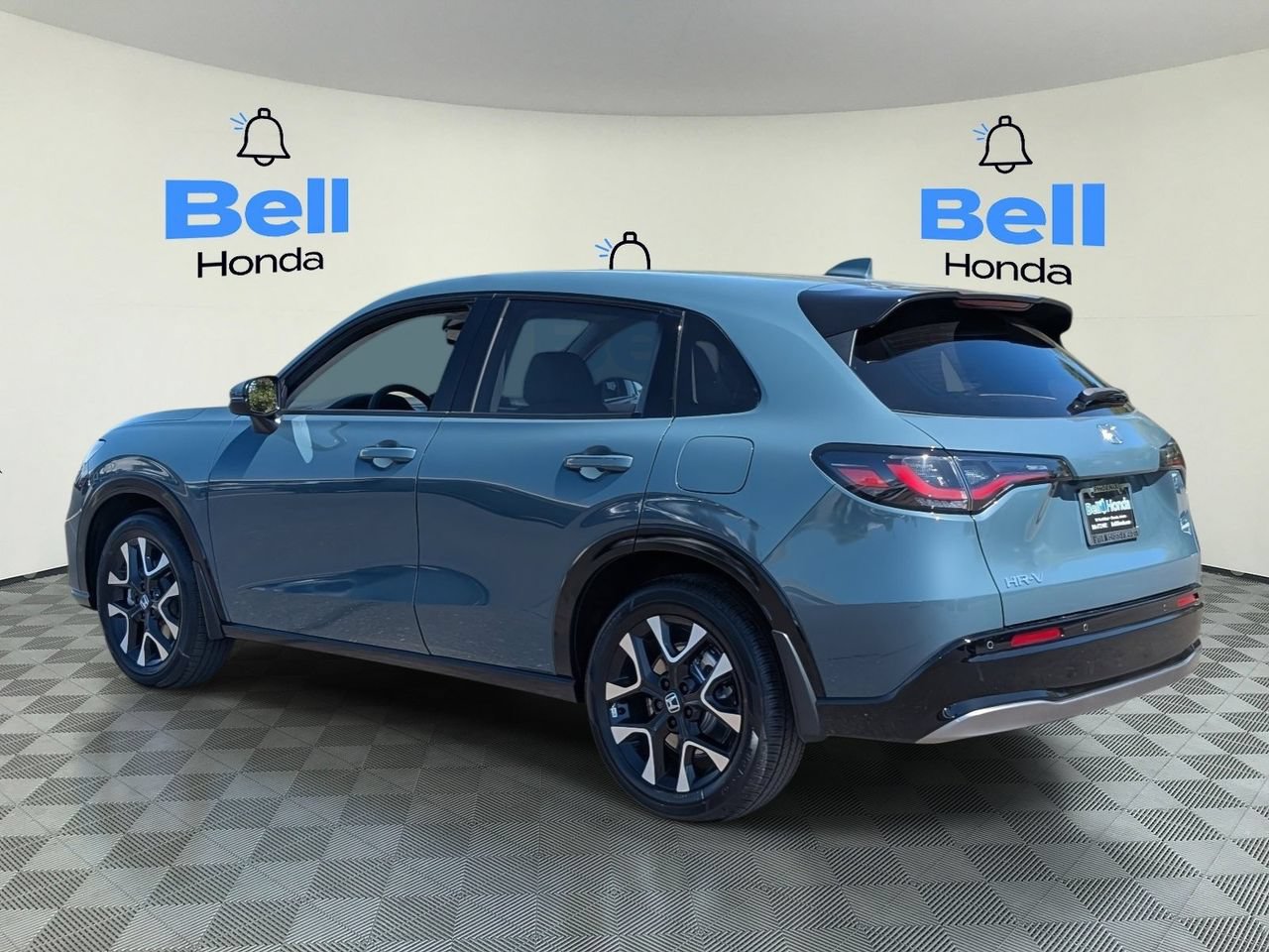 New 2027 Honda HR-V EX-L image 2
