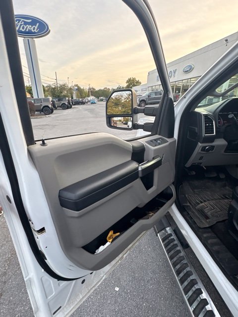 Used 2018 Ford F250 XLT w/ XLT Value Package AWD/4WD image 6