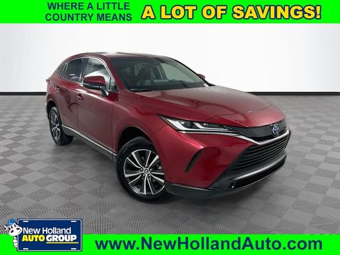 Used 2023 Toyota Venza LE AWD/4WD image 1