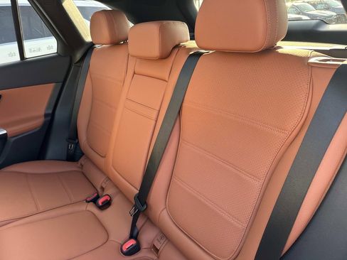 New 2026 Mercedes-Benz GLC 300 image 6