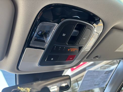 Used 2024 Hyundai Tucson Limited image 21