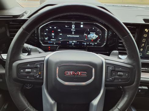 Used 2022 GMC Sierra 1500 SLT w/ SLT Premium Package image 11