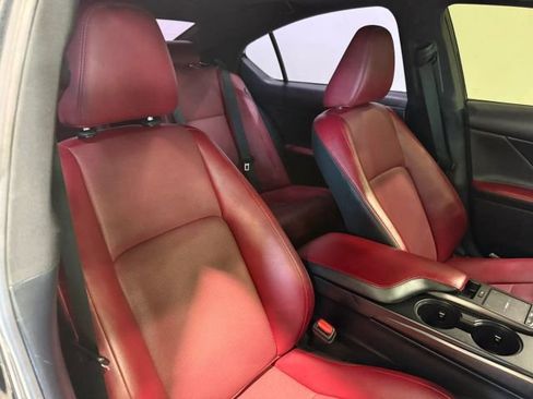 Used 2021 Lexus IS 300 w/ Comfort Package RWD image 32