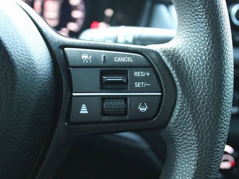 Used 2024 Honda Accord EX image 31