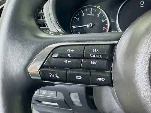 Used 2025 MAZDA CX-30 AWD 2.5 S w/ Preferred Package image 16