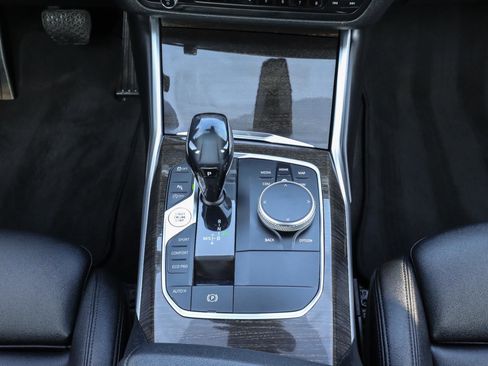 Used 2019 BMW 330i xDrive 330i xDrive w/ Convenience Package image 32