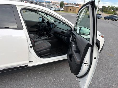 Certified 2025 Subaru Crosstrek 2.5i Limited w/ Crosstrek Mirror Package AWD/4WD image 22