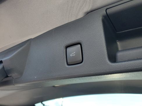 New 2024 Ford Escape PHEV image 9