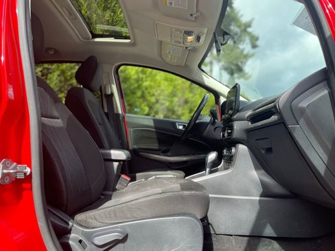 Used 2019 Ford EcoSport SE image 20