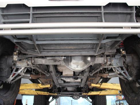 Used 2018 Mercedes-Benz G 550 Squared image 98
