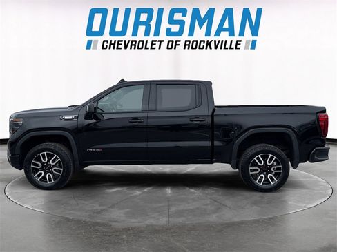 Used 2023 GMC Sierra 1500 AT4 w/ AT4 Preferred Package image 3