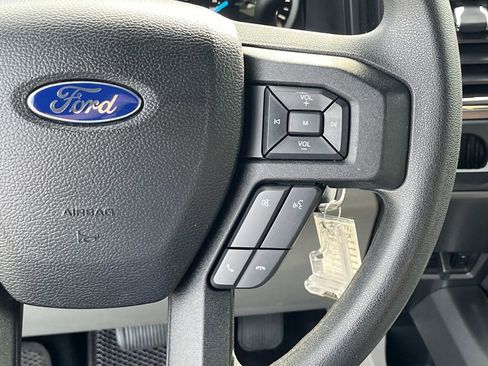Used 2016 Ford F150 XLT image 25