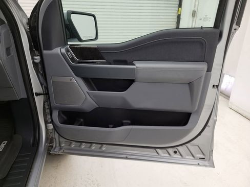 Used 2022 Ford F150 Lariat w/ Equipment Group 501A Mid image 43