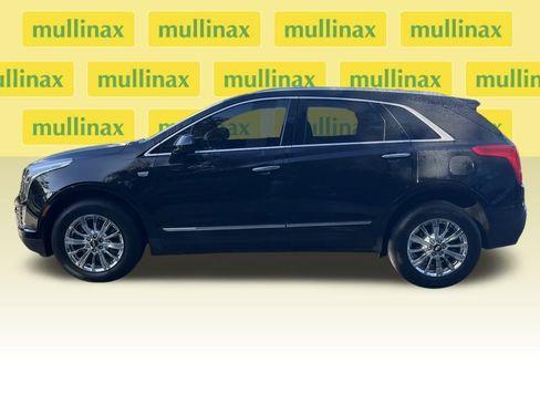 Used 2018 Cadillac XT5 Luxury image 11