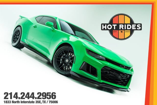 Used 2017 Chevrolet Camaro ZL1 RWD image 1