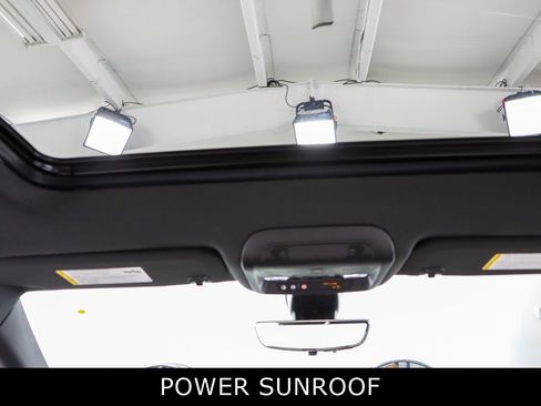 Used 2023 Cadillac XT6 Sport w/ Technology Package image 21