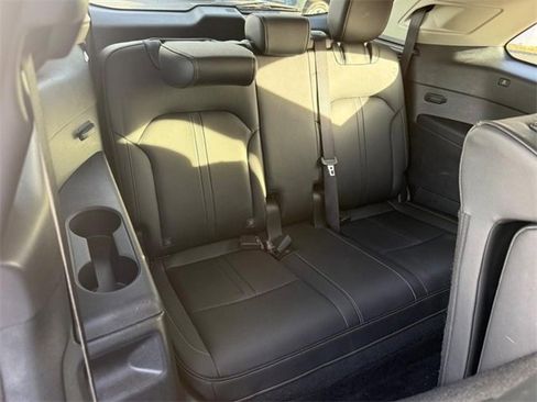 Used 2024 MAZDA CX-90 3.3 Turbo w/ Preferred Plus image 11