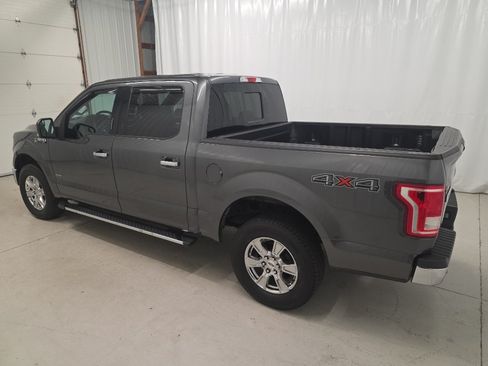 Used 2017 Ford F150 XLT w/ Equipment Group 302A Luxury AWD/4WD image 16