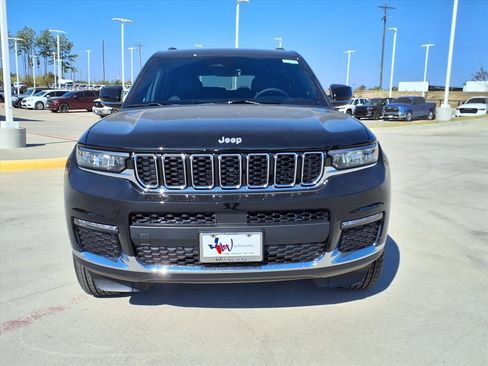 New 2025 Jeep Grand Cherokee L Limited w/ Trailer Tow Package image 5