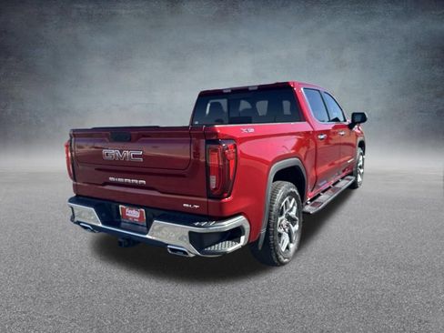 Used 2024 GMC Sierra 1500 SLT w/ SLT Premium Package AWD/4WD image 3
