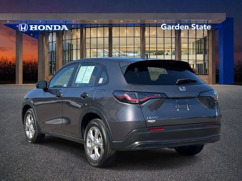 Certified 2024 Honda HR-V LX image 4