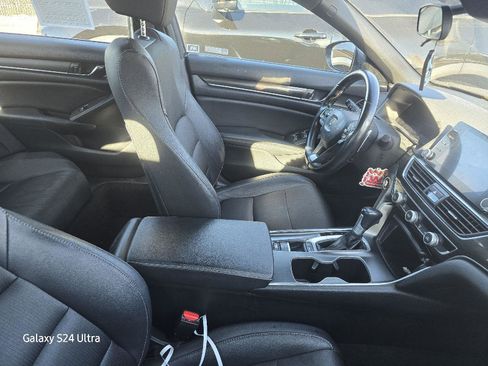 Used 2020 Honda Accord Sport image 10
