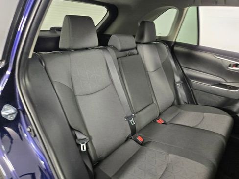Used 2025 Toyota RAV4 XLE image 15