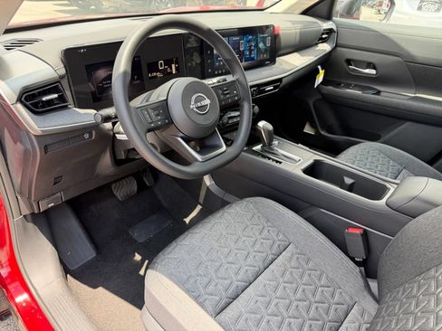 Used 2026 Nissan Kicks SV FWD image 12