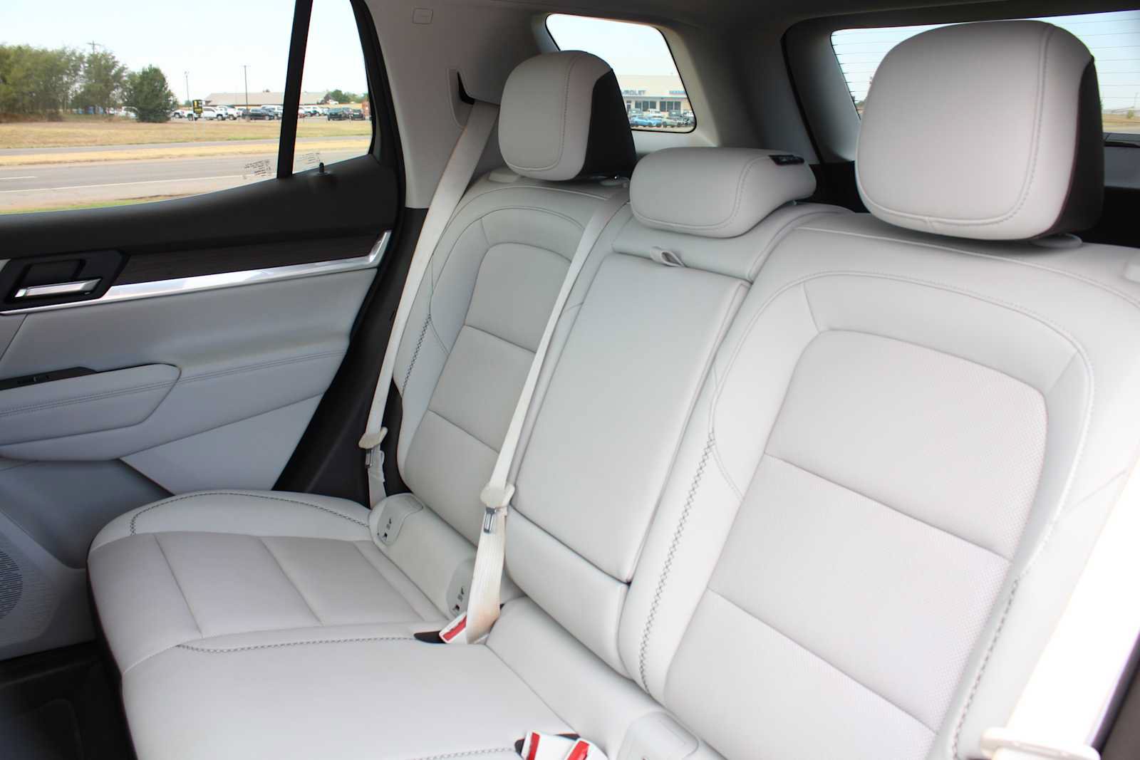 Used 2026 GMC Terrain Denali AWD/4WD image 27